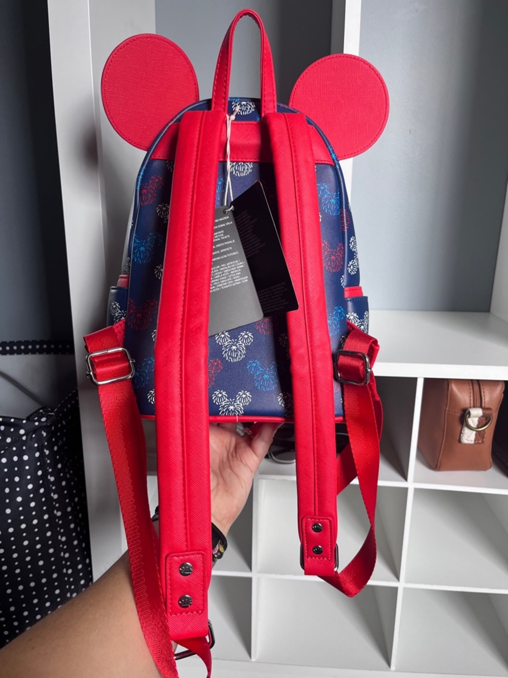 Loungefly Patriotic Mickey Backpack NWT - Picture 3 of 9